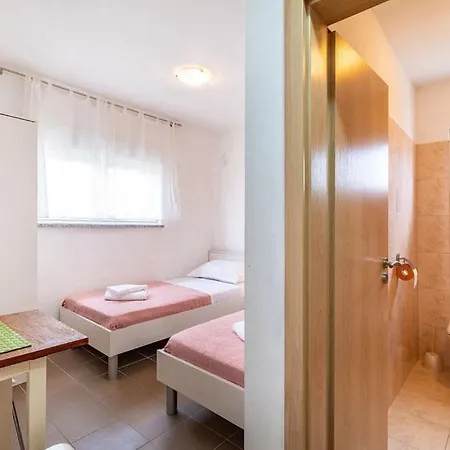 公寓 Maris 马斯莱尼察