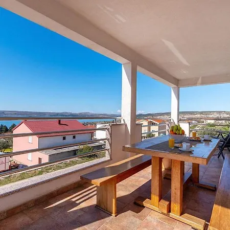 Maris * 马斯莱尼察