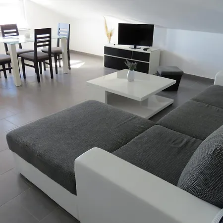 Maris * 马斯莱尼察