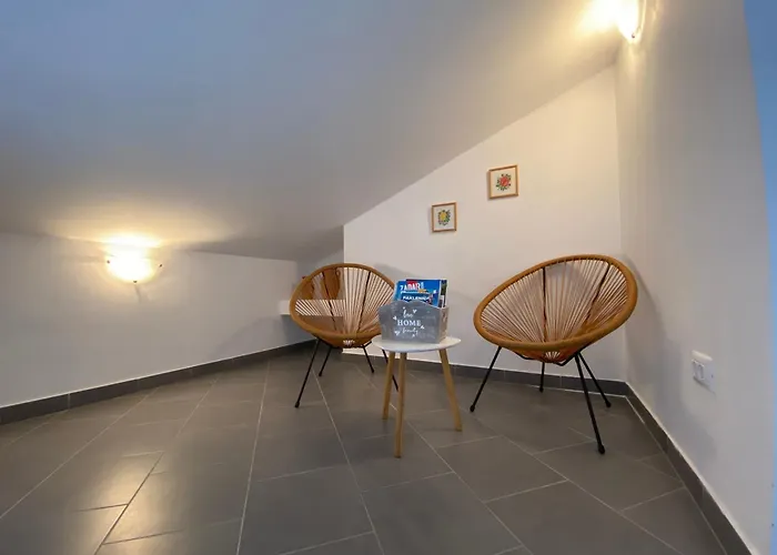 Maris Apartment