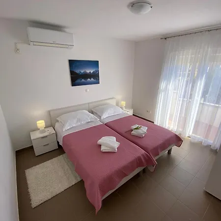 Maris Apartmán Maslenica